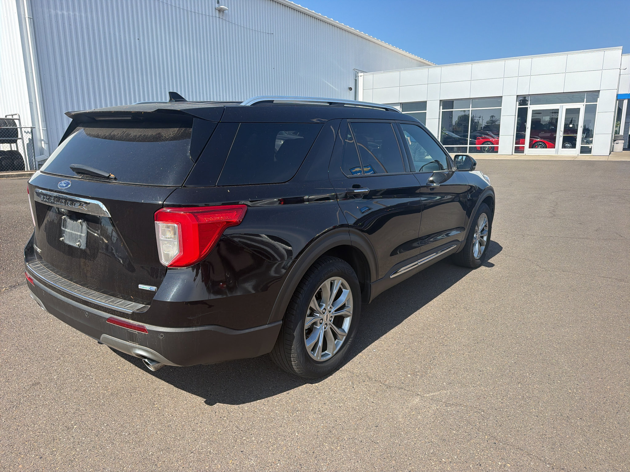 Used 2020 Ford Explorer Limited AWD/4WD image 6