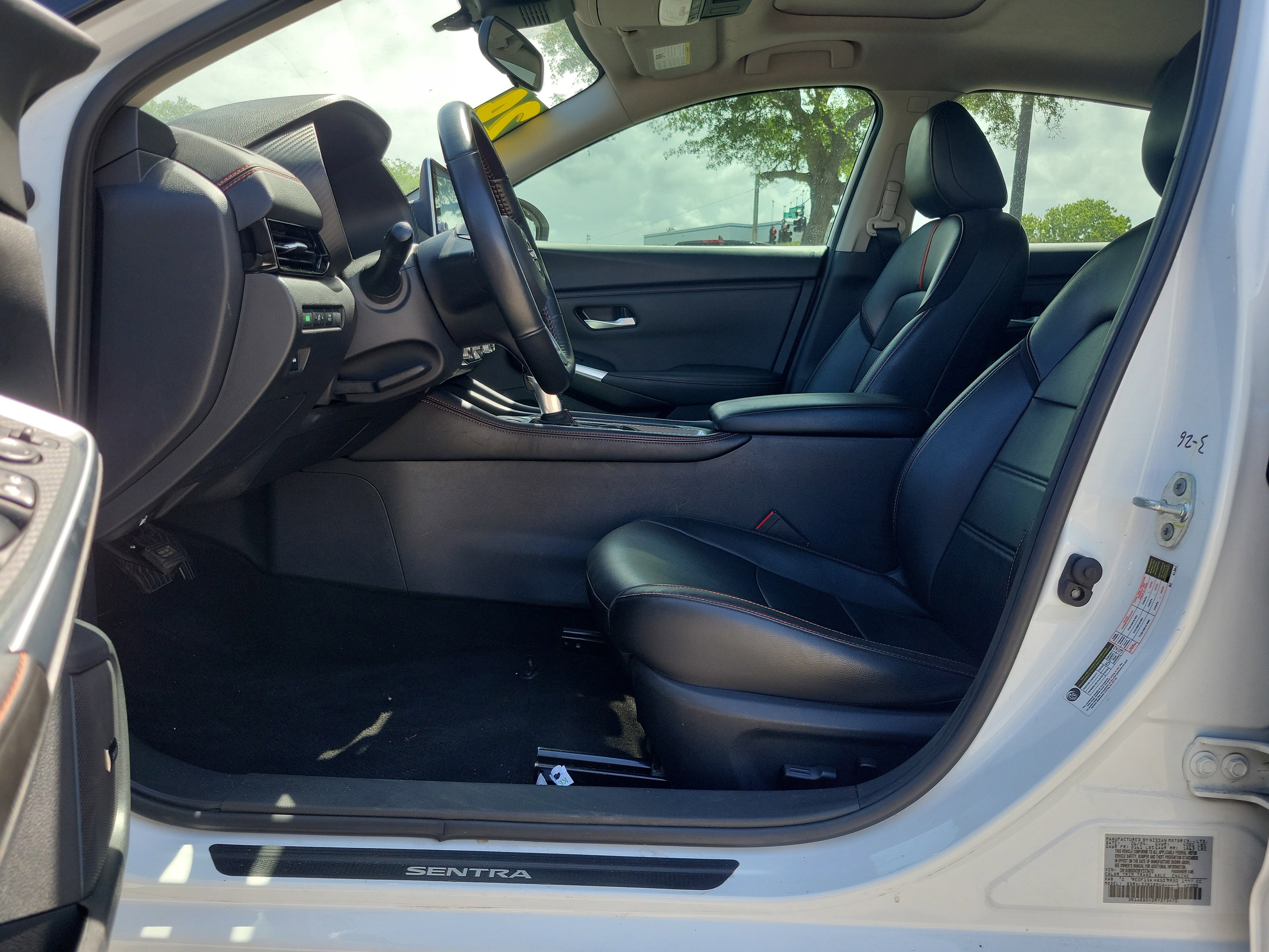 Used 2024 Nissan Sentra SR w/ SR Premium Package FWD image 12