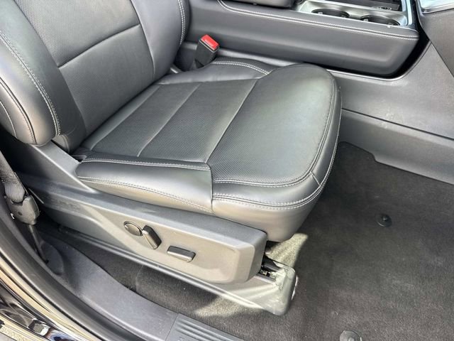 Used 2025 Ford Expedition Max Platinum image 16