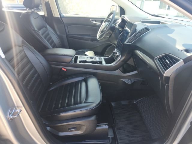 Used 2023 Ford Edge SEL w/ Convenience Package image 11