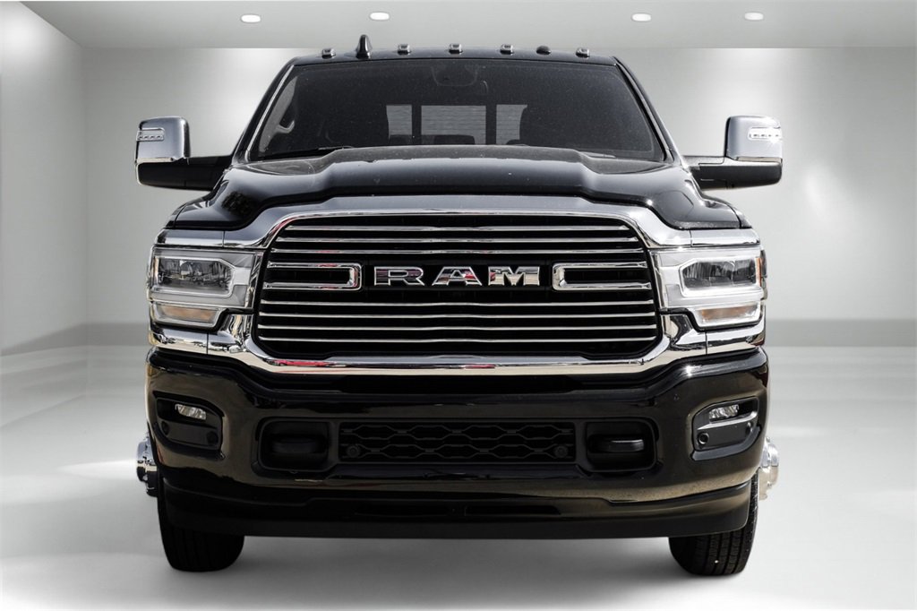Used 2024 RAM 3500 Laramie w/ Bed Utility Group image 4