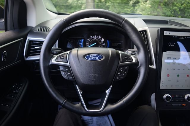 Used 2023 Ford Edge SEL w/ Convenience Package AWD/4WD image 4