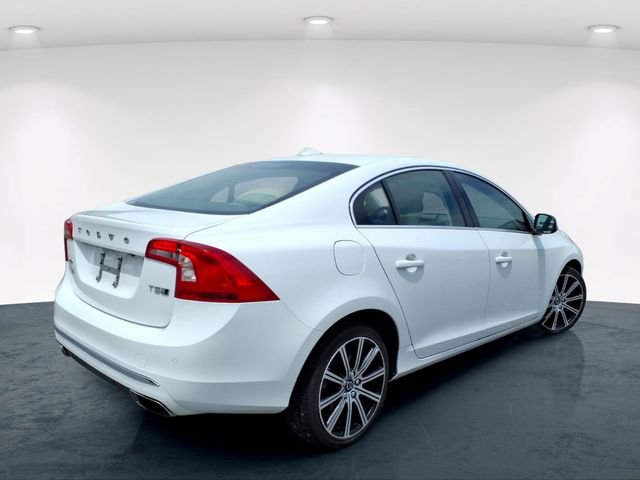Used 2016 Volvo S60 T5 Premier w/ Climate Package AWD/4WD image 6