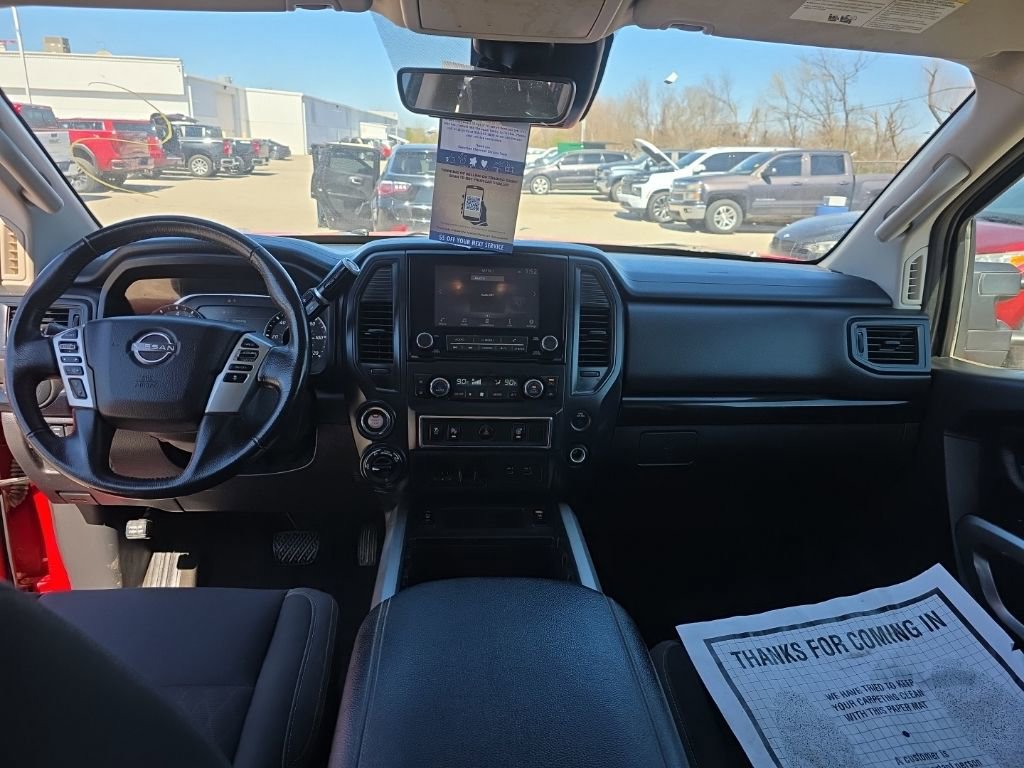Used 2023 Nissan Titan SV w/ SV Convenience Package image 13