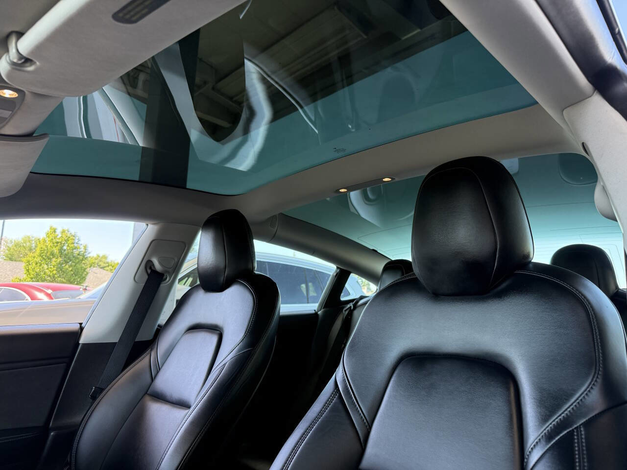 Used 2019 Tesla Model 3 Mid Range image 12