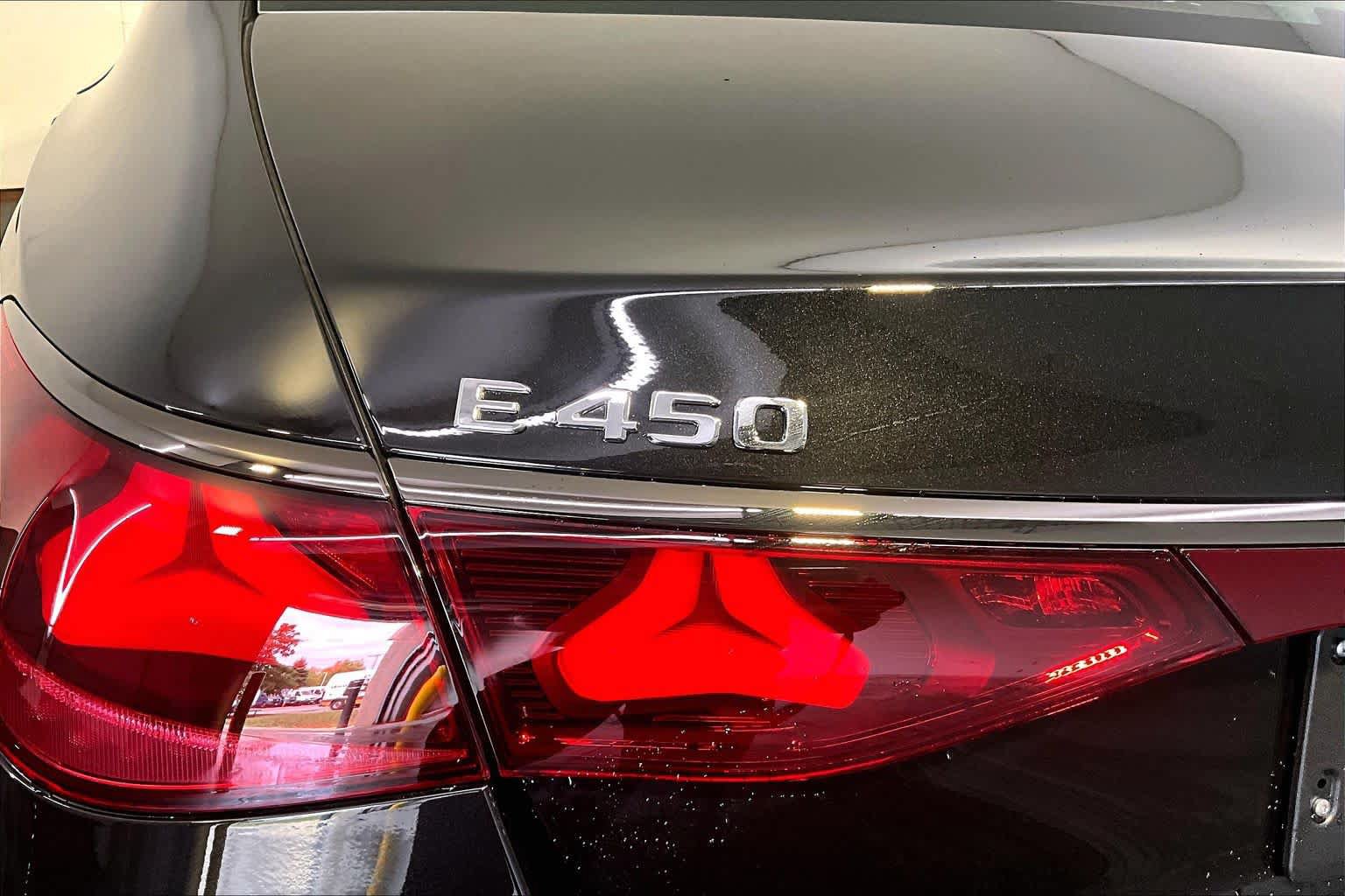 New 2027 Mercedes-Benz E 450 4MATIC Sedan image 6