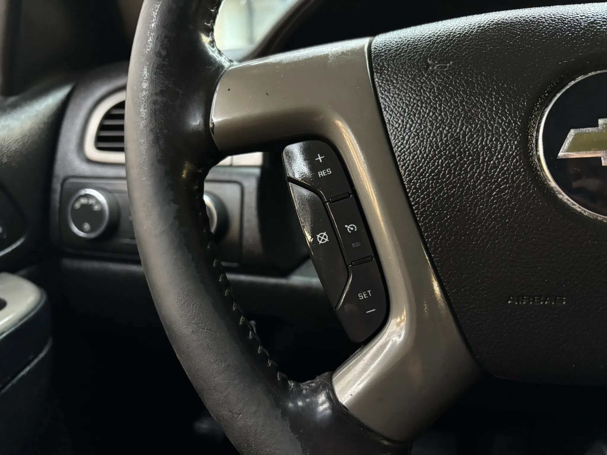 Used 2014 Chevrolet Silverado 3500 LTZ w/ LTZ Plus Package AWD/4WD image 18