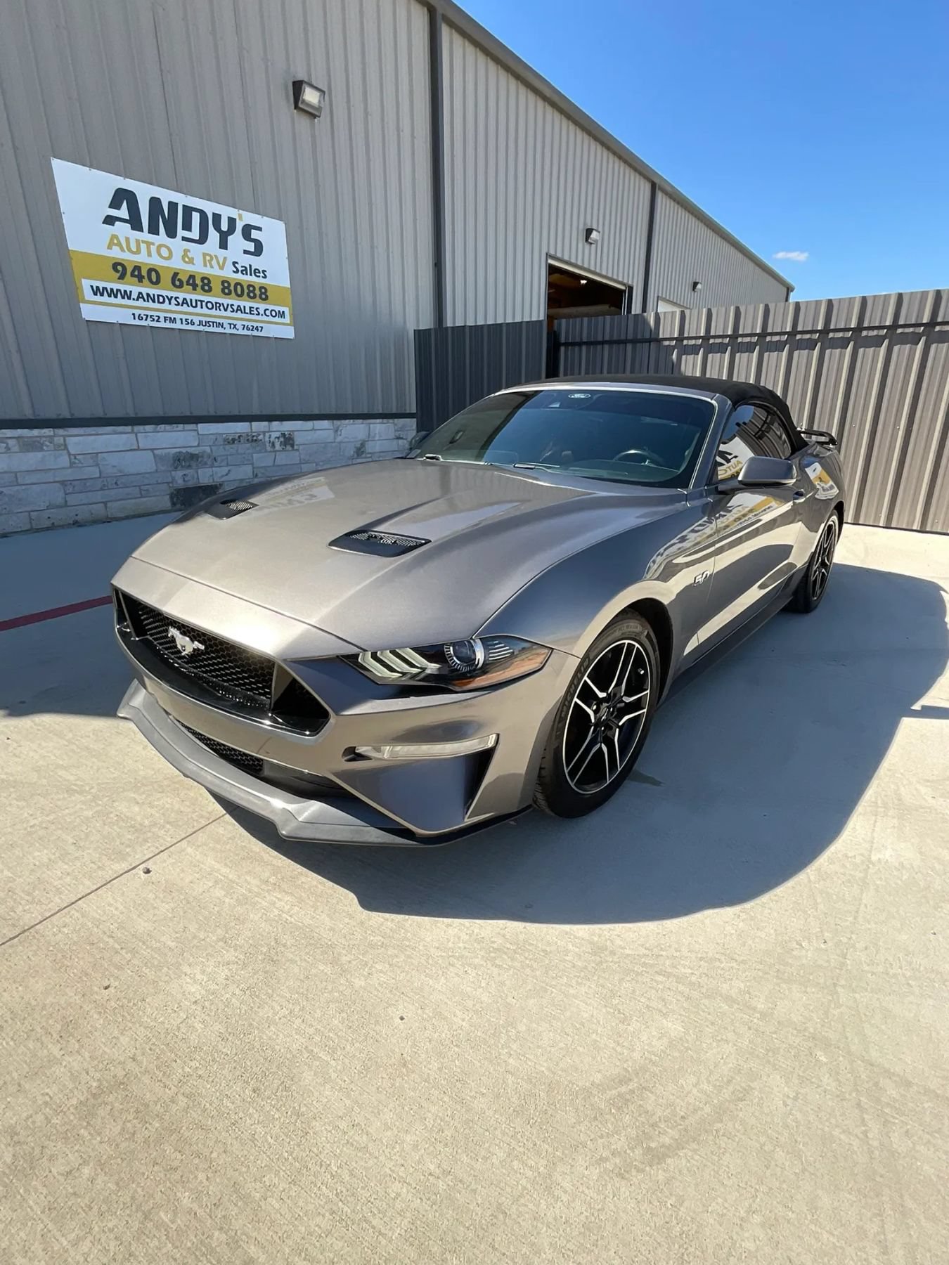 Used 2021 Ford Mustang GT Premium w/ Equipment Group 401A RWD image 4