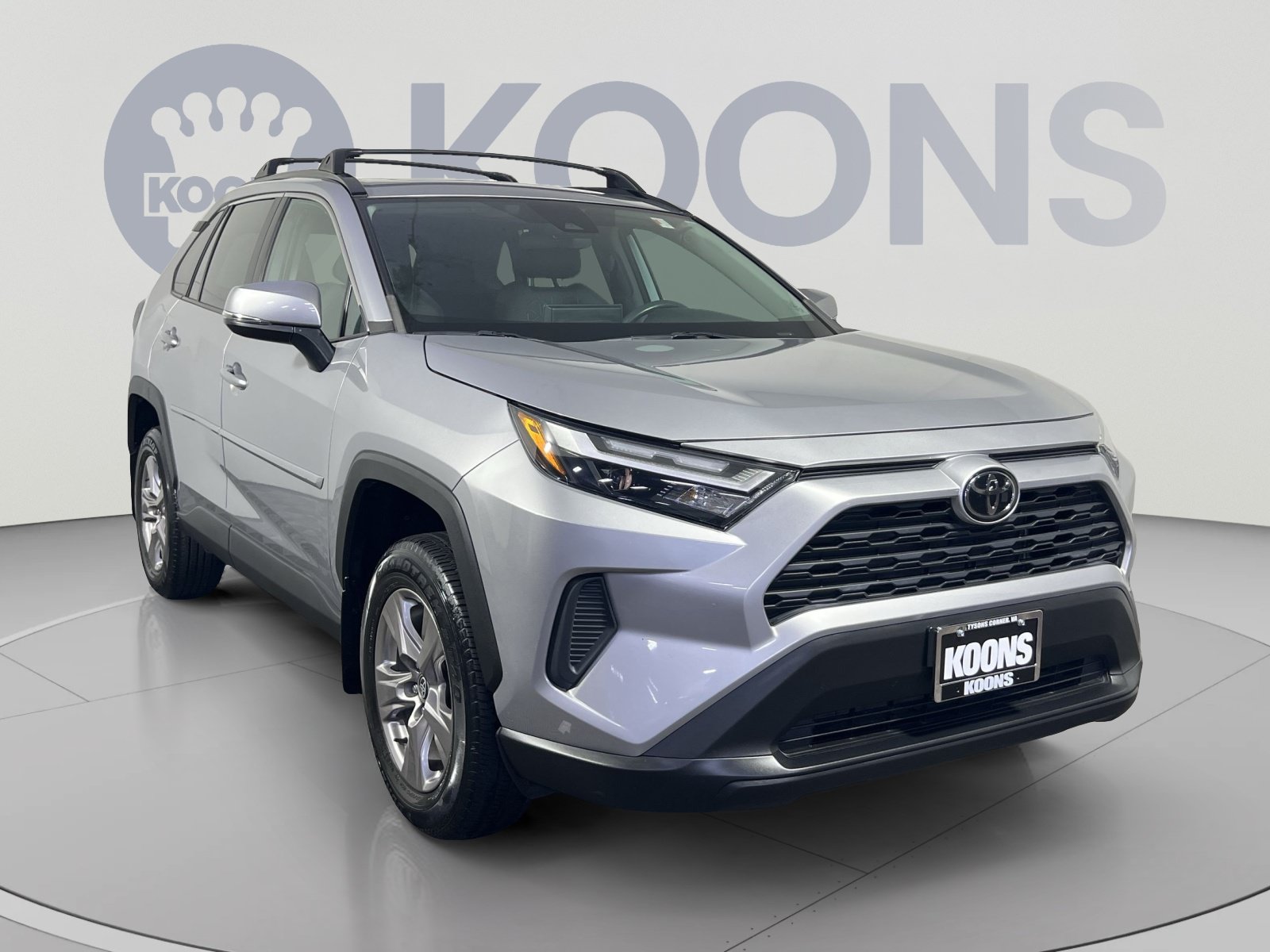 Used 2023 Toyota RAV4 XLE w/ Convenience Package AWD/4WD image 10