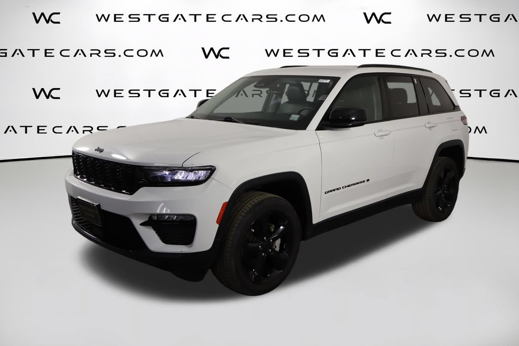 Used 2023 Jeep Grand Cherokee Limited w/ Black Appearance Package