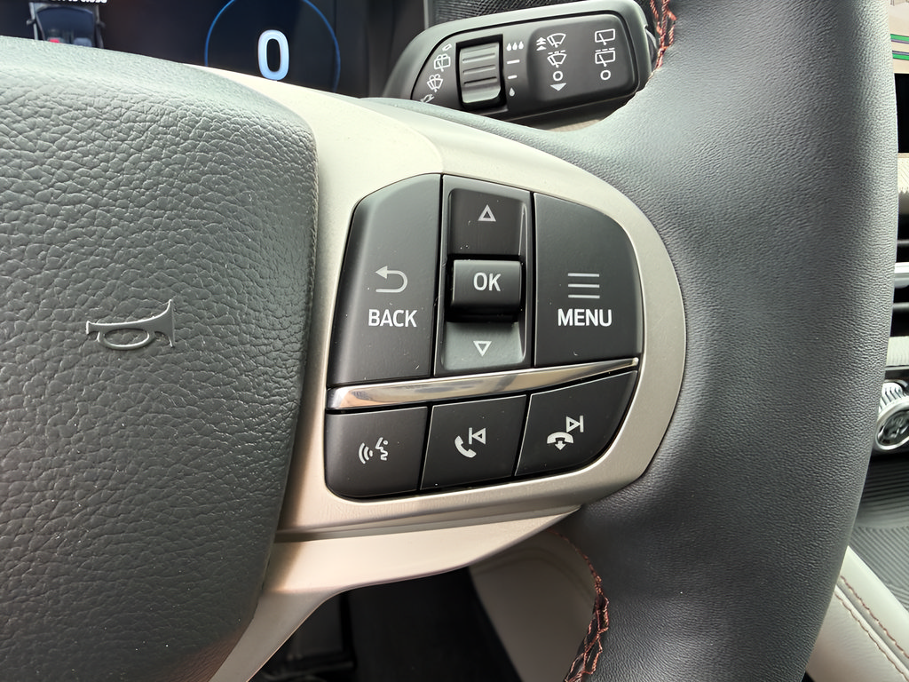 New 2026 Ford Explorer Active w/ Active Comfort Package AWD/4WD image 22