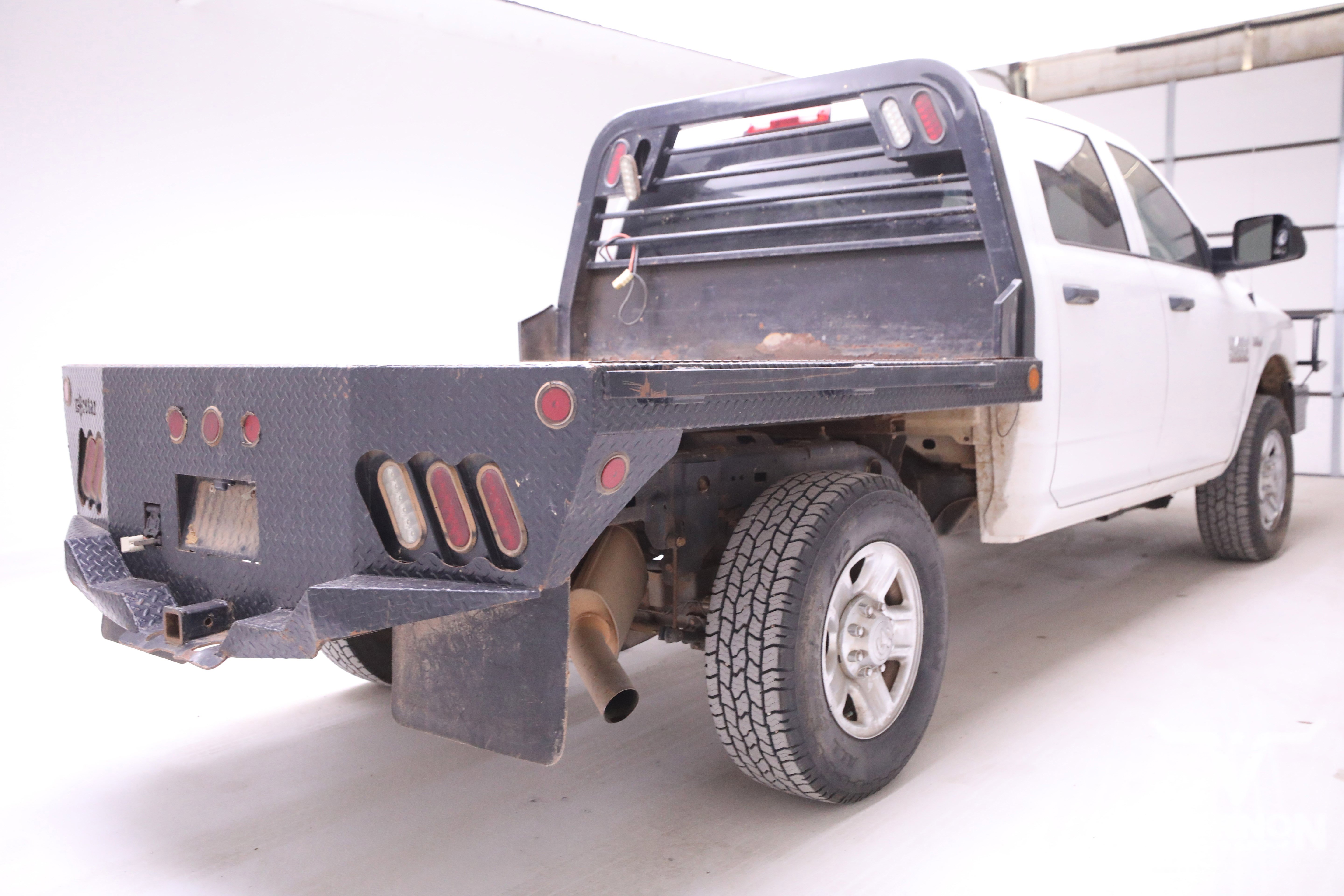 Used 2015 RAM 2500 Tradesman w/ Chrome Appearance Group image 5