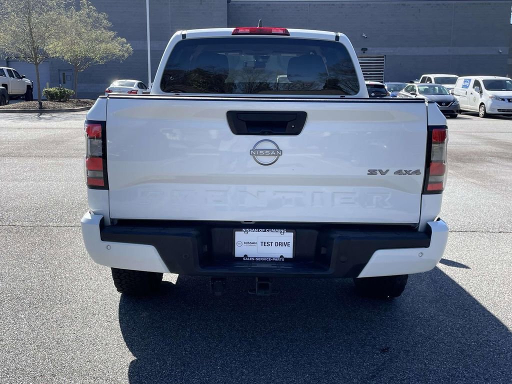 Used 2024 Nissan Frontier SV w/ Technology Package image 4