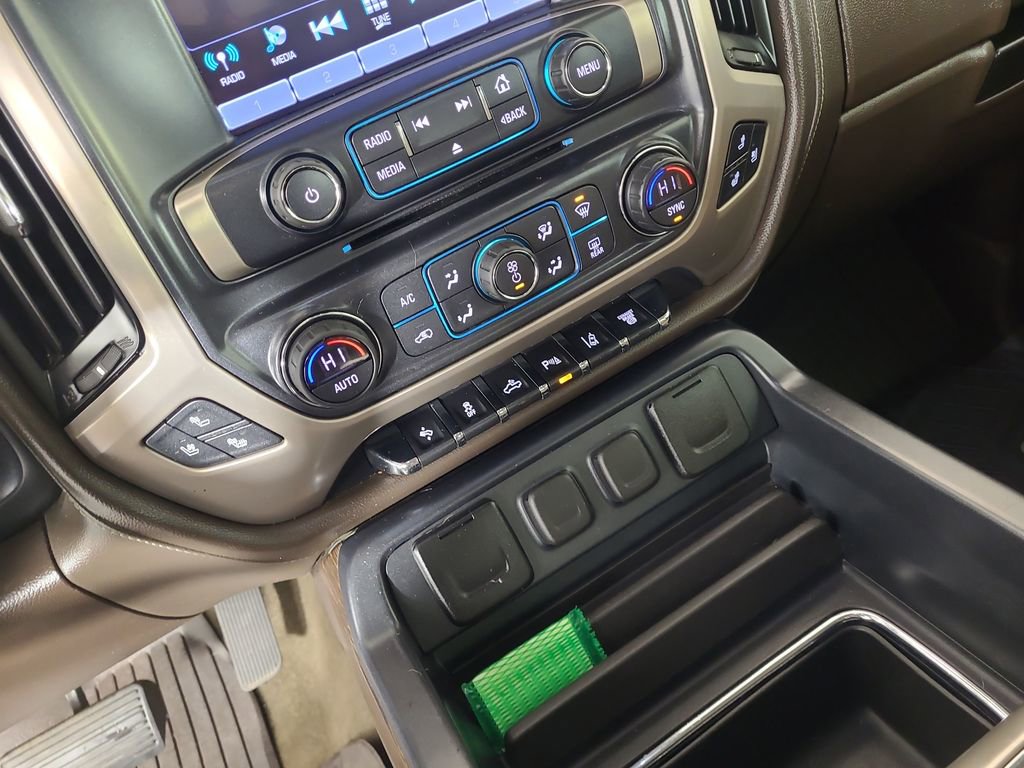 Used 2017 GMC Sierra 3500 Denali w/ Duramax Plus Package image 15