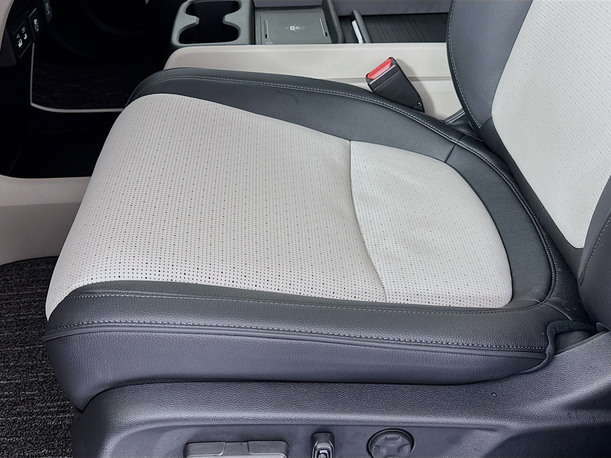 New 2026 Honda Odyssey Elite image 19