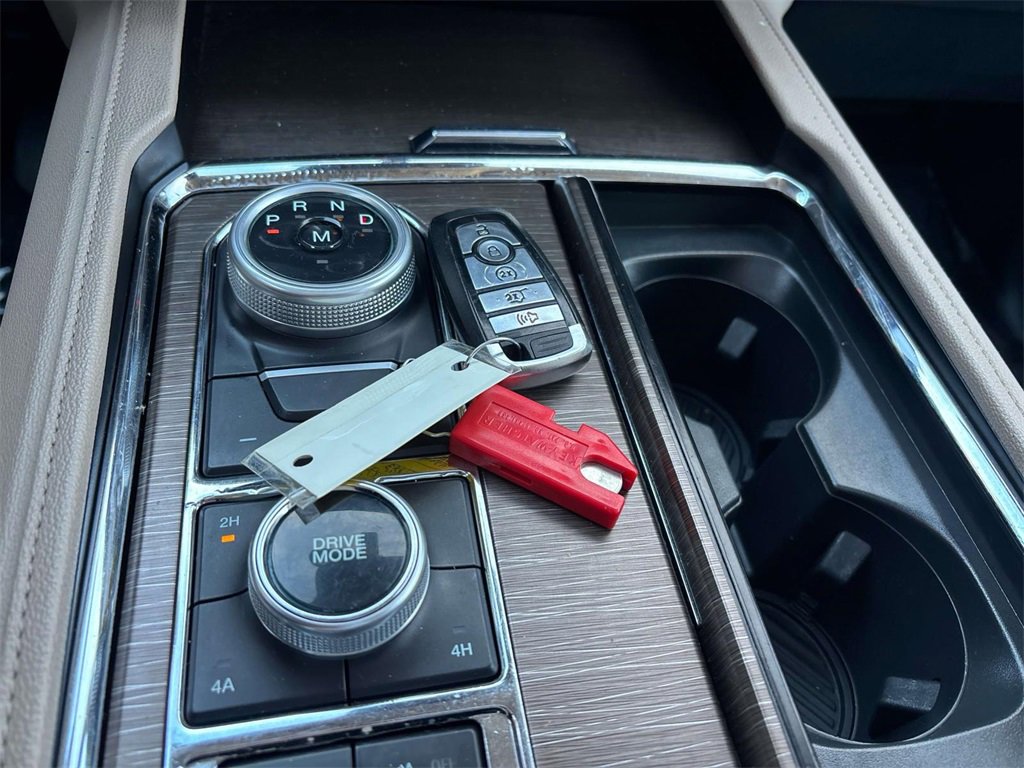 Used 2024 Ford Expedition Max Limited image 34