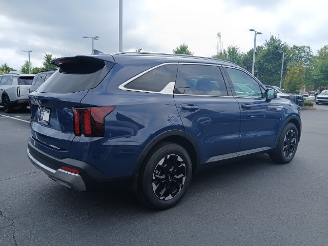 Certified 2024 Kia Sorento S FWD image 4