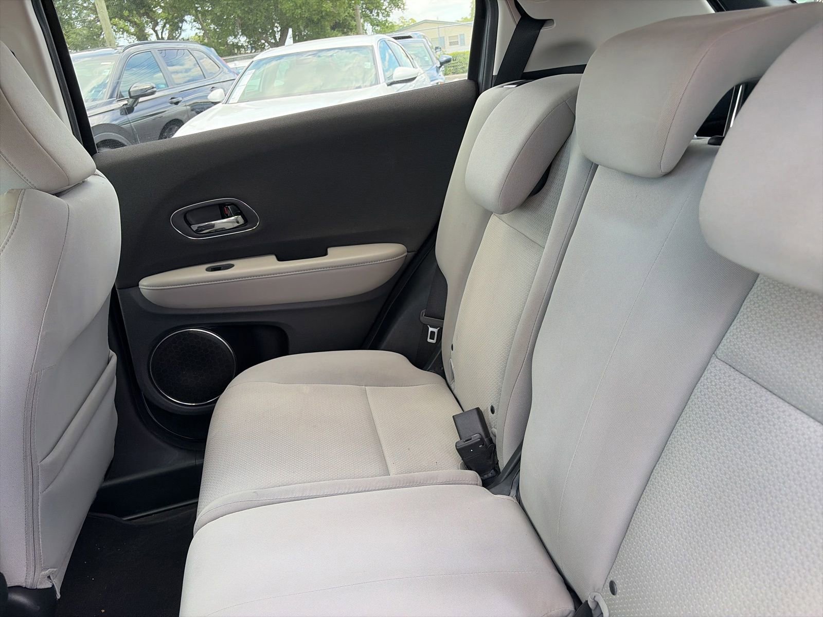 Used 2022 Honda HR-V EX image 9