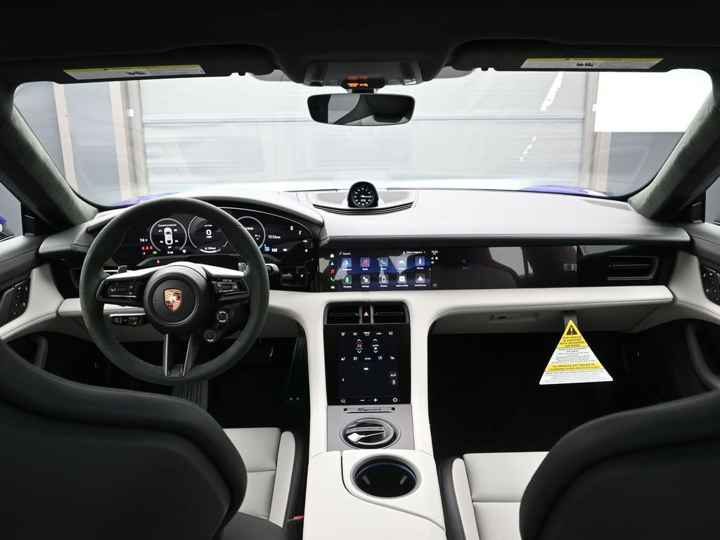 New 2026 Porsche Taycan GTS AWD/4WD image 19