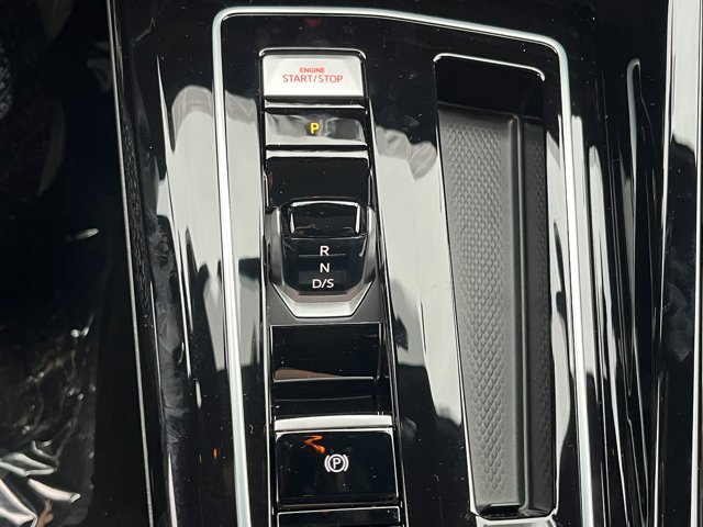 New 2025 Volkswagen GTI SE image 22