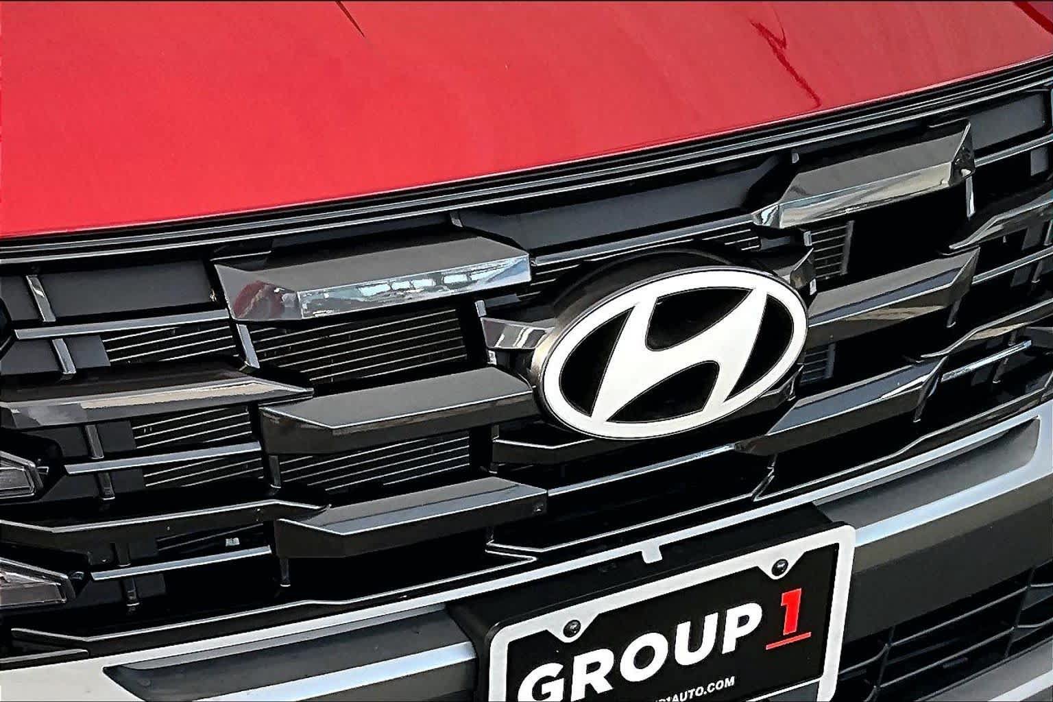 Used 2025 Hyundai Tucson SE FWD image 29