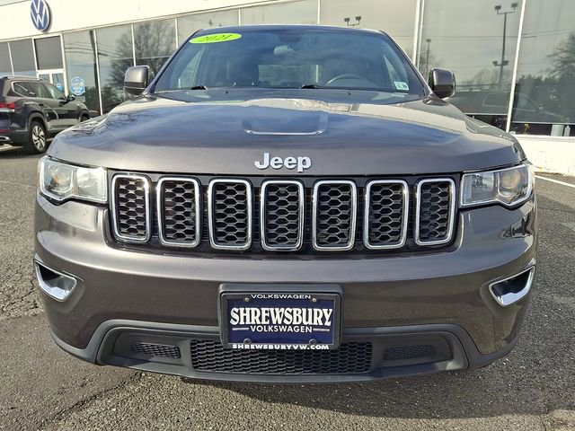 Used 2021 Jeep Grand Cherokee Laredo AWD/4WD image 2