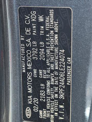 Used 2020 Kia Forte LXS FWD image 22