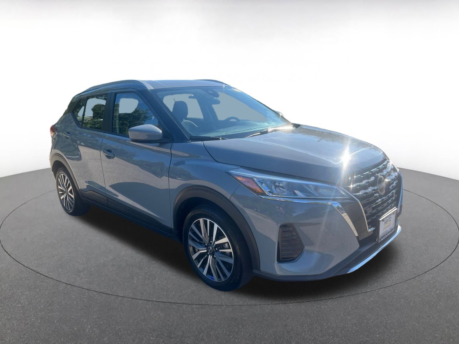 Used 2024 Nissan Kicks SV