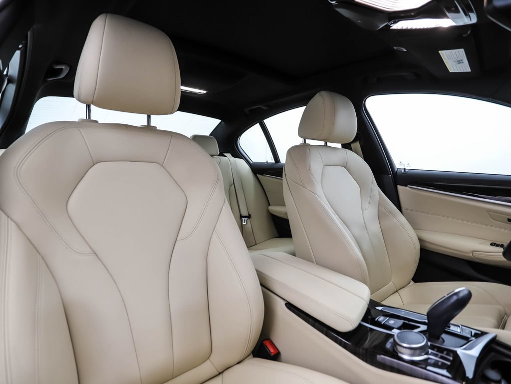 Used 2019 BMW 530i xDrive w/ Convenience Package AWD/4WD image 32