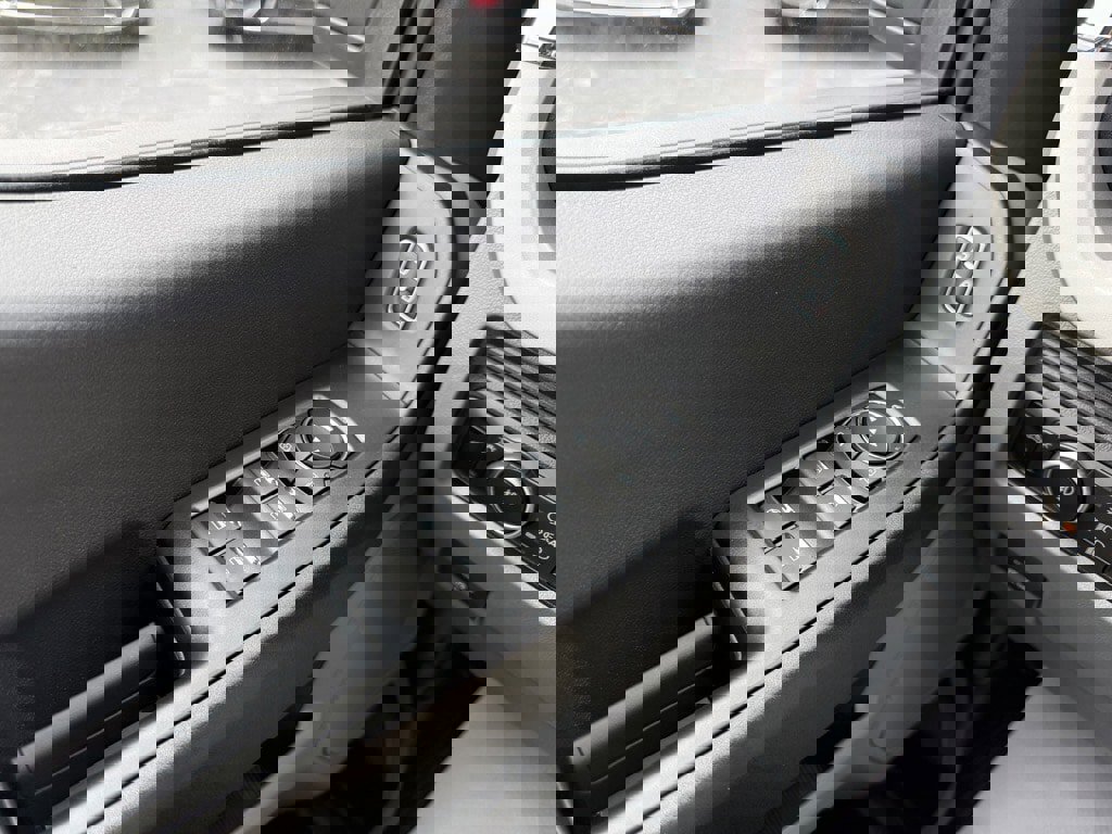 New 2026 Ford F350 XL w/ XL Chrome Package image 21