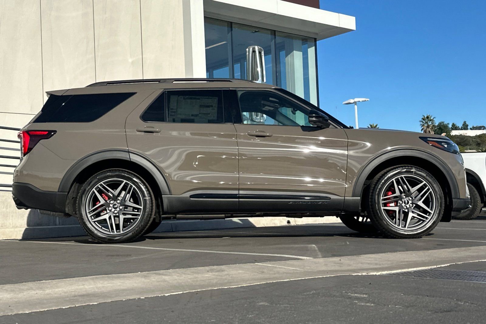 New 2026 Ford Explorer ST w/ Sun And Sound Package image 2