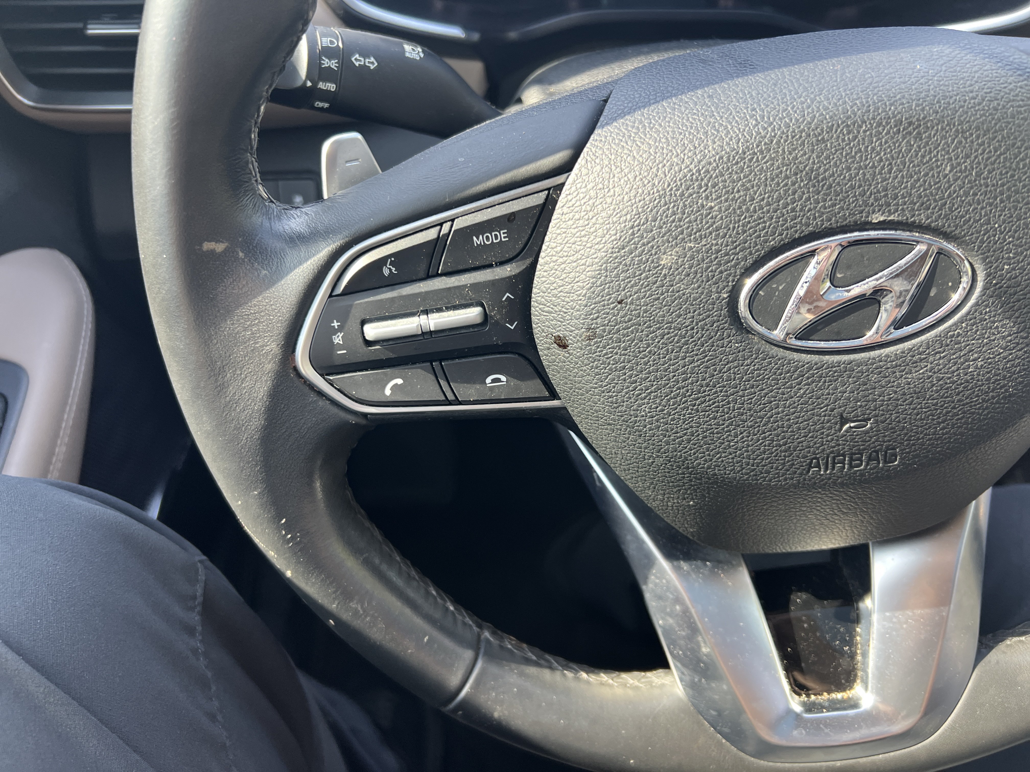 Used 2023 Hyundai Santa Fe SEL Premium AWD/4WD image 16