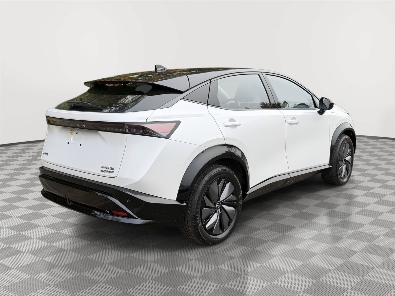 Certified 2024 Nissan Ariya AWD image 5