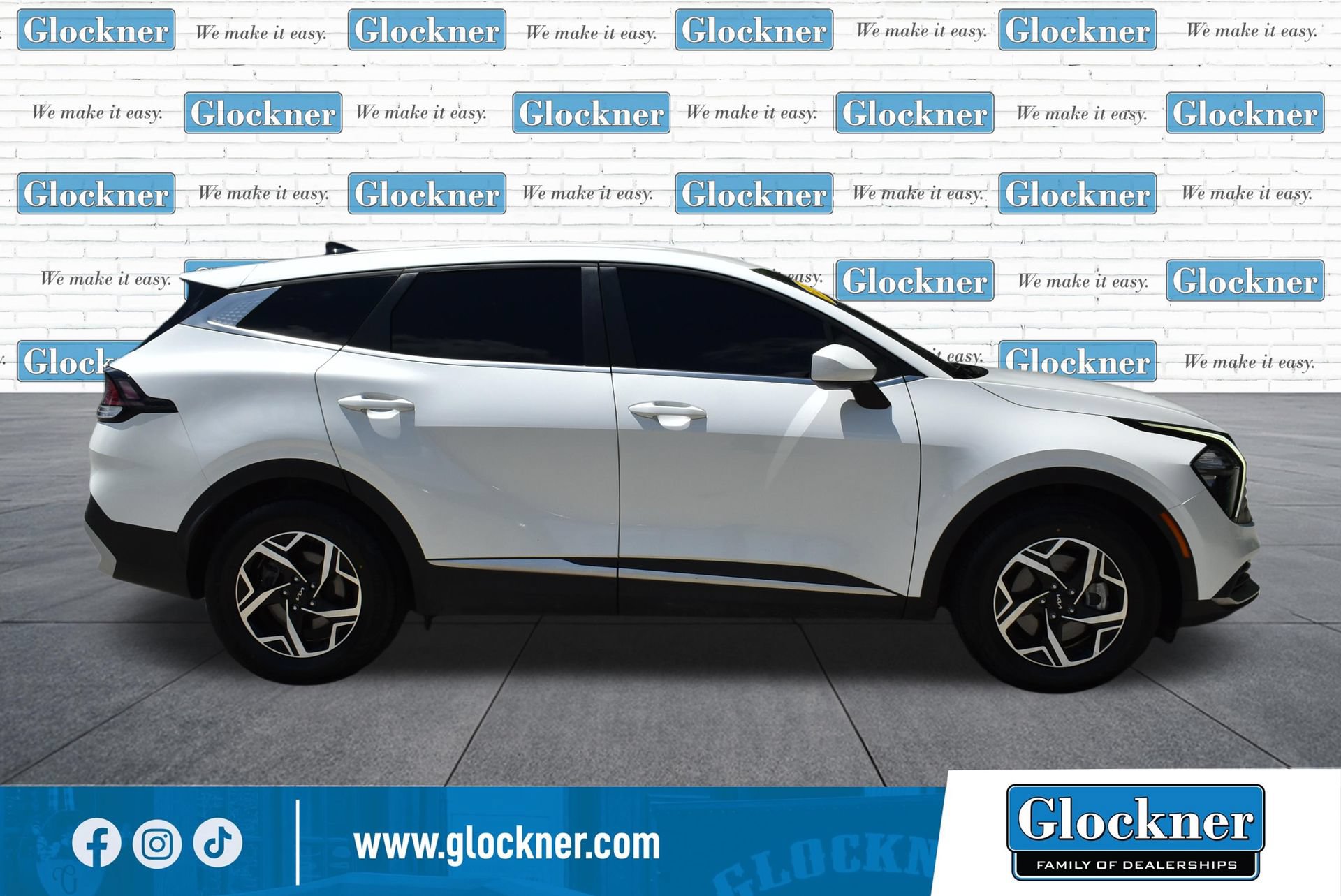 Used 2023 Kia Sportage LX FWD image 4