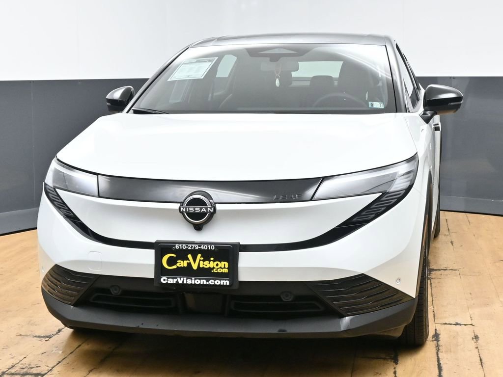 Used 2026 Nissan Leaf SV+ w/ Floor Mat Package (SV+) FWD image 5