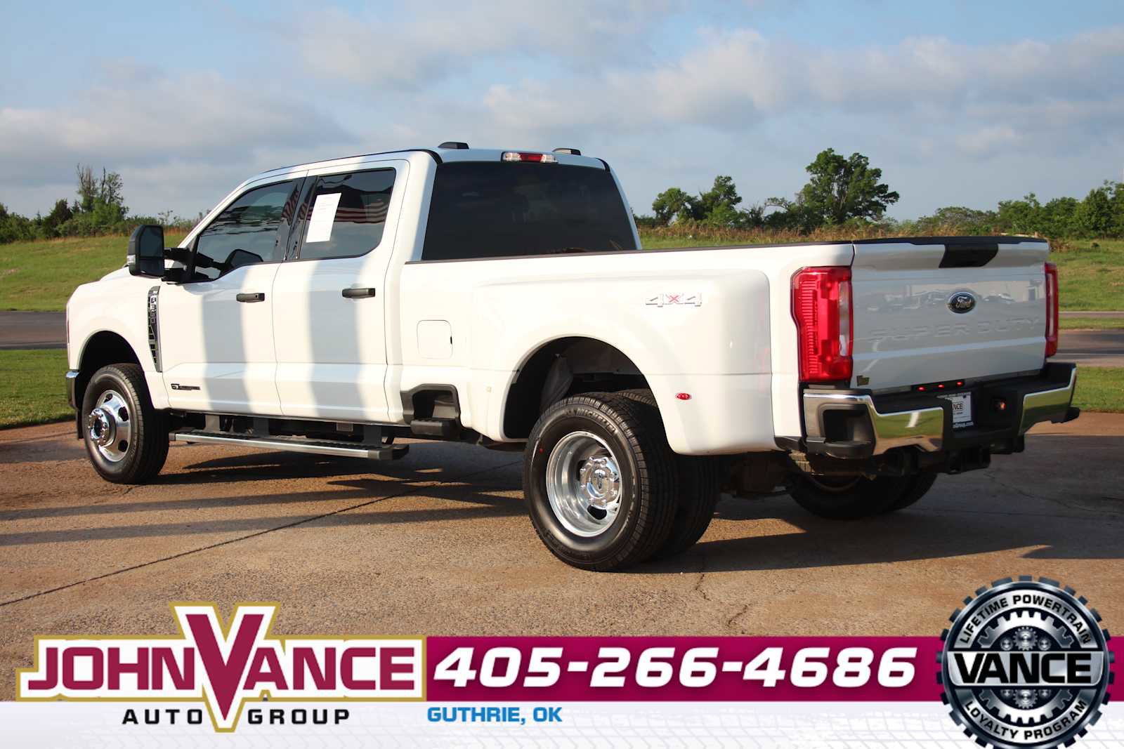 Used 2025 Ford F350 XLT AWD/4WD image 8