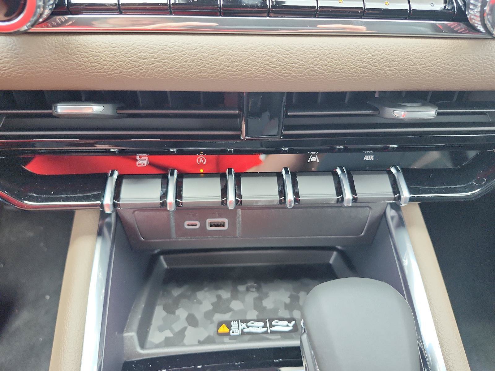 New 2026 GMC Canyon Denali AWD/4WD image 16