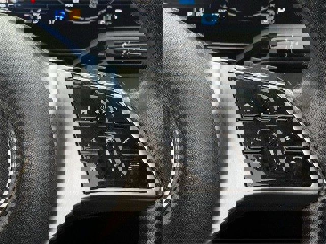 Used 2024 Mercedes-Benz GLC 300 image 14