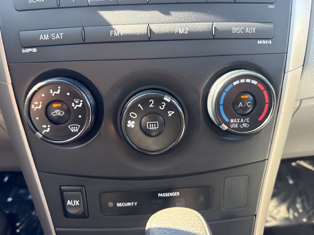 Used 2009 Toyota Corolla LE FWD image 16