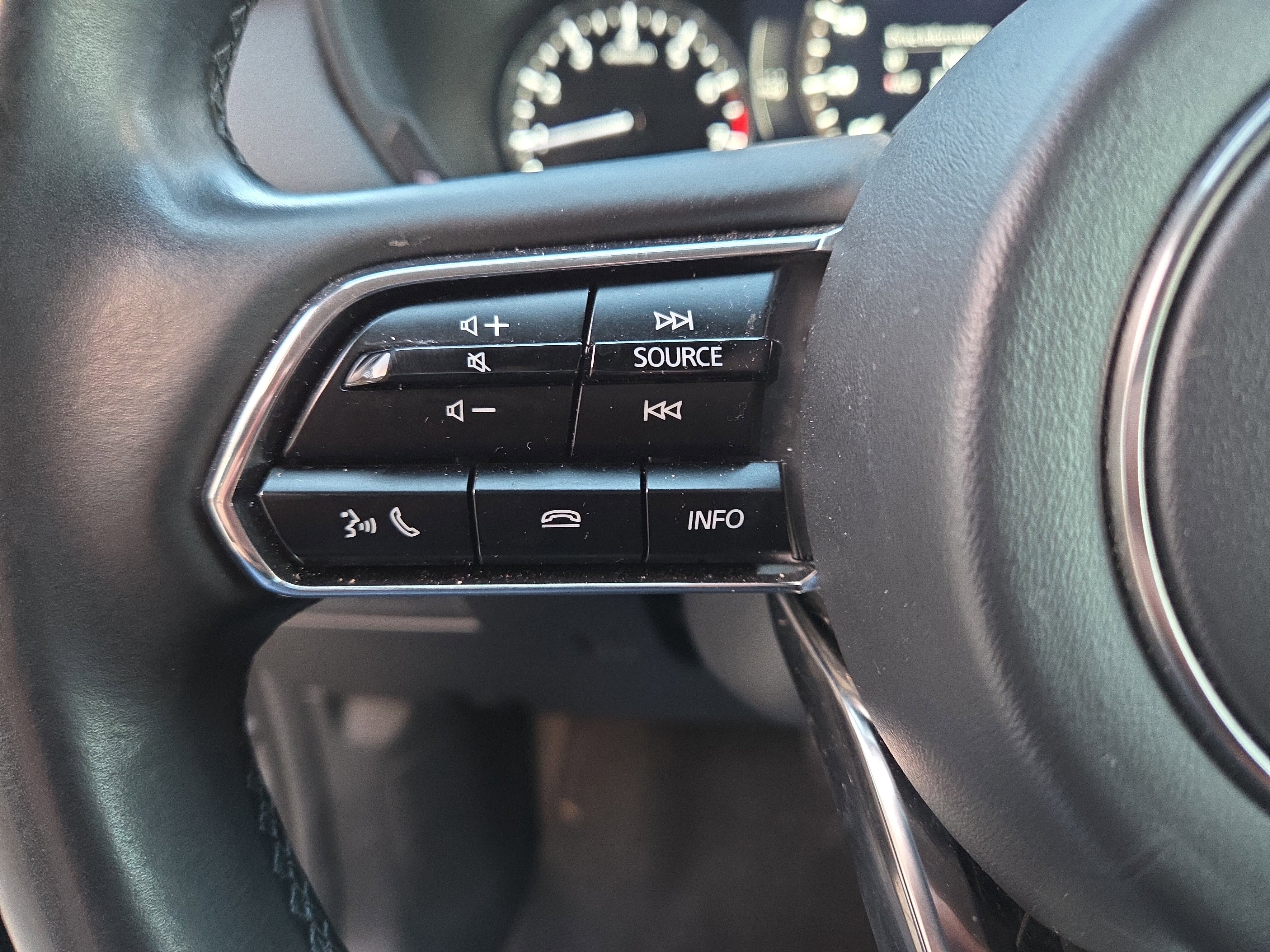 Used 2025 MAZDA CX-90 3.3 Turbo w/ Preferred Package image 19