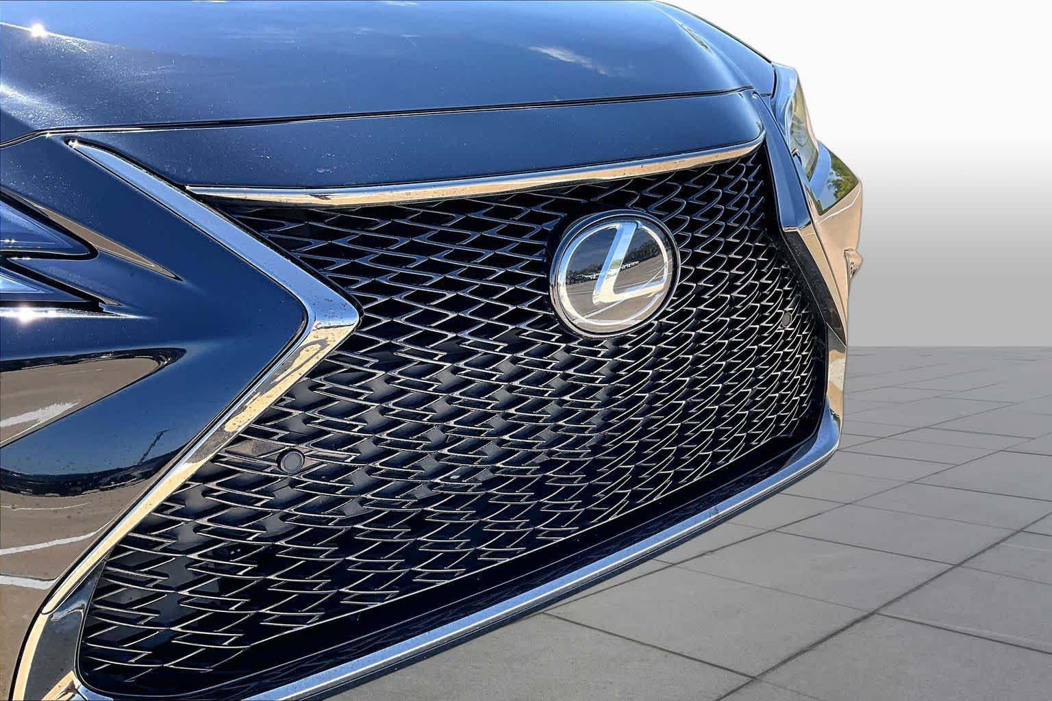 Used 2024 Lexus ES 350 F Sport w/ Accessory Package (Z2) FWD image 27