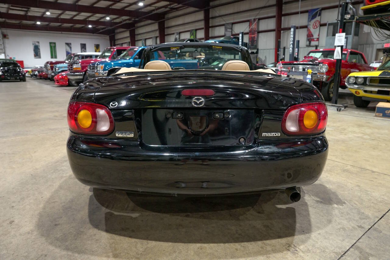 Used 1999 MAZDA MX-5 Miata RWD image 7