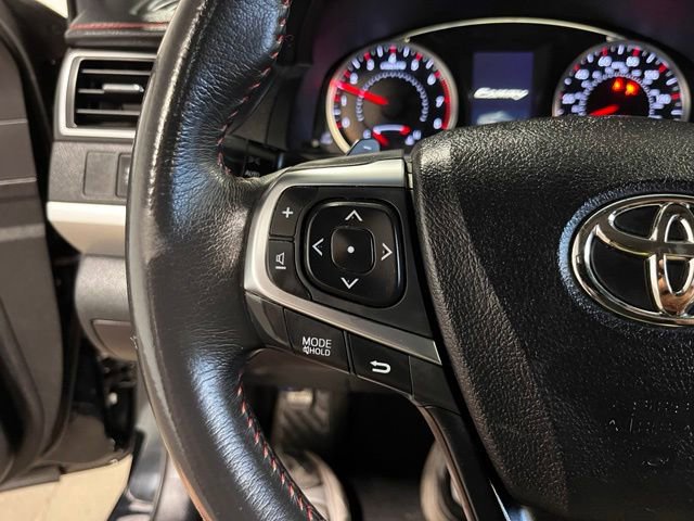 Used 2017 Toyota Camry SE FWD image 25