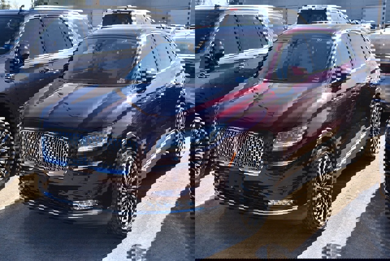 Used 2023 Lincoln Nautilus Black Label image 2