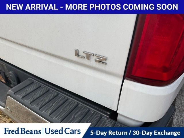 Used 2019 Chevrolet Silverado 1500 LTZ w/ LTZ Plus Package image 9
