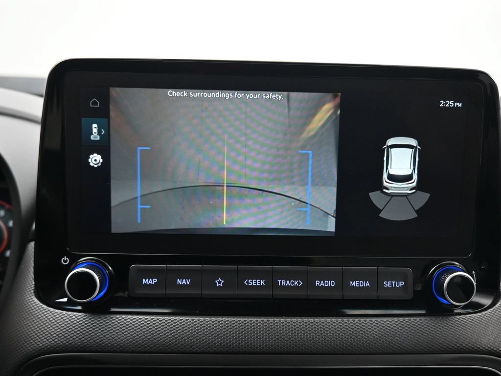 Used 2023 Hyundai Kona Limited w/ Cargo Package FWD image 21
