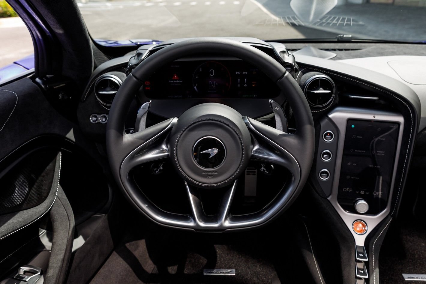 New 2026 McLaren 750S Spider RWD image 54
