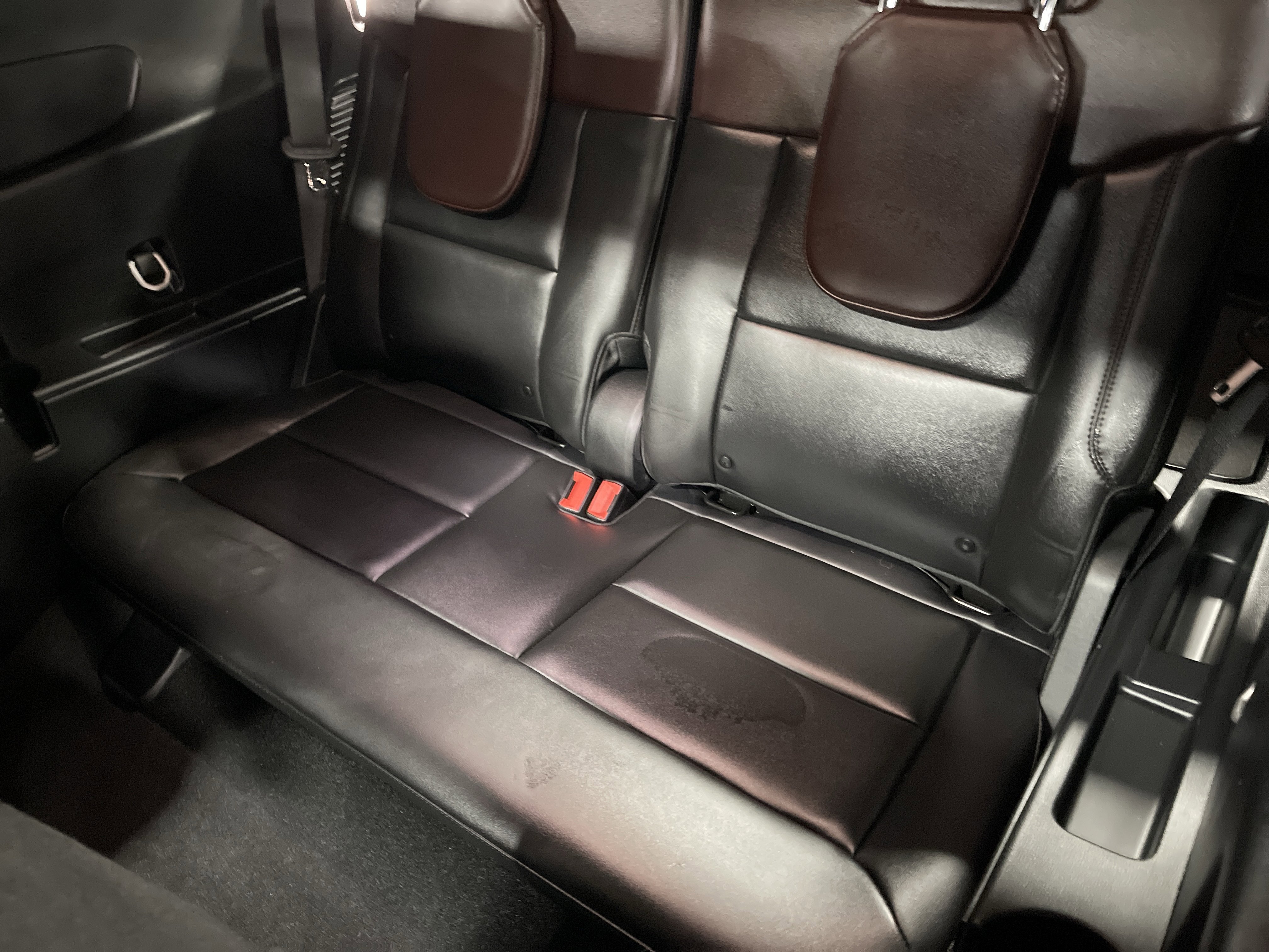 Used 2024 Ford Explorer Platinum w/ Technology Package image 14