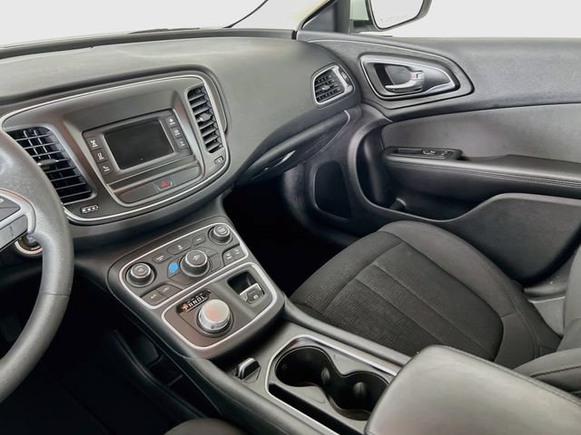 Used 2016 Chrysler 200 Limited FWD image 24