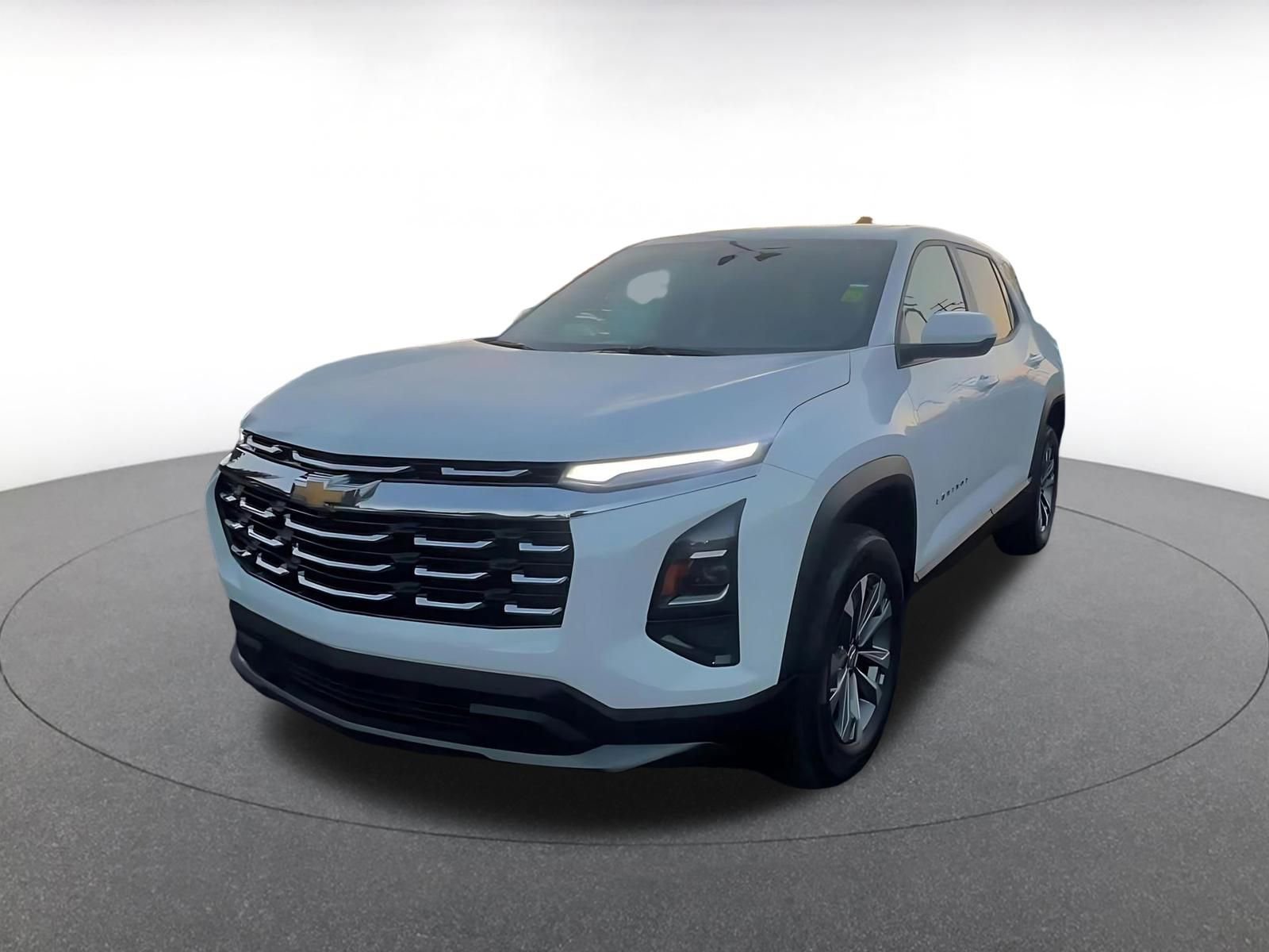 Used 2025 Chevrolet Equinox LT image 7